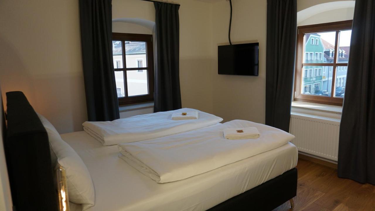 Hotelgasthof Kirchenwirt Schierling Dış mekan fotoğraf